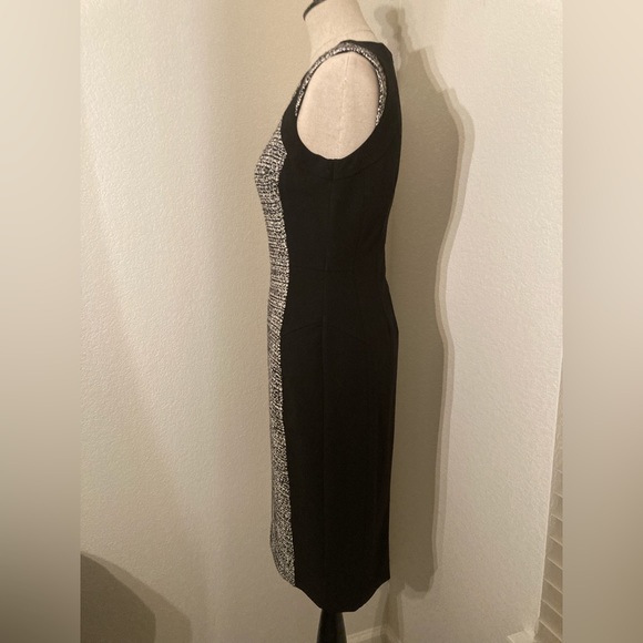 COPY - White House | Black Market Sleeveless Dress (4) - Picture 3 of 8
